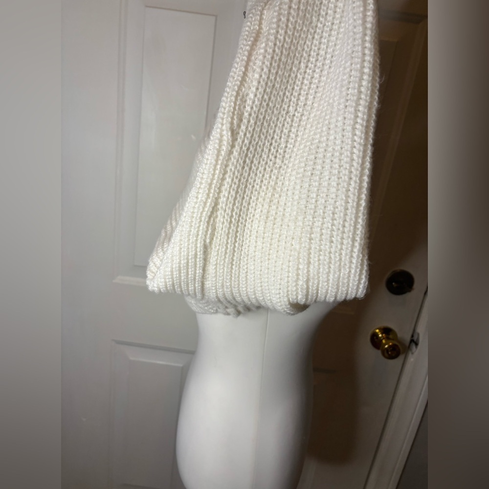 SHEIN | NWOT size large |  White Women's Sweater bolero. Chunky knit - Picture 10 of 12